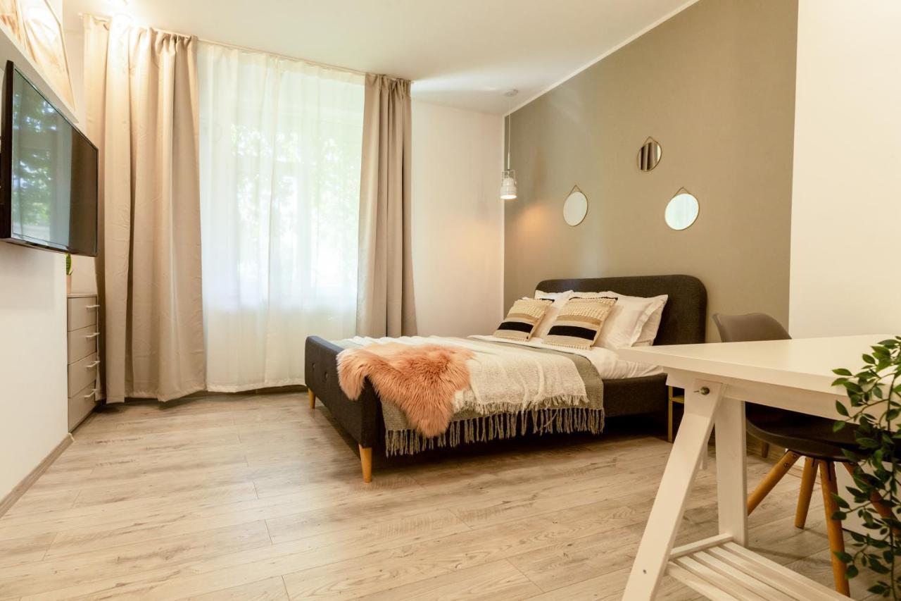 Ideal Stay: Spacious 2Br Apt Near Calea Victoriei Bucarest Esterno foto